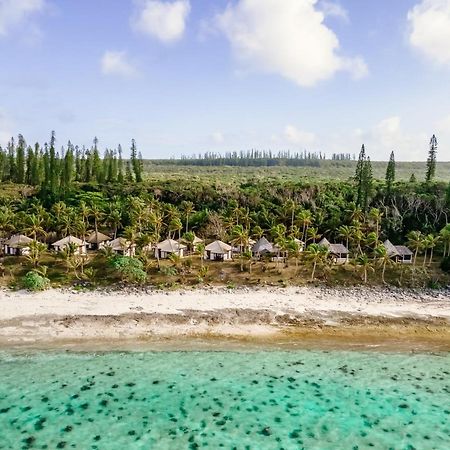 Hotel Nengone Village Mare Bagian luar foto