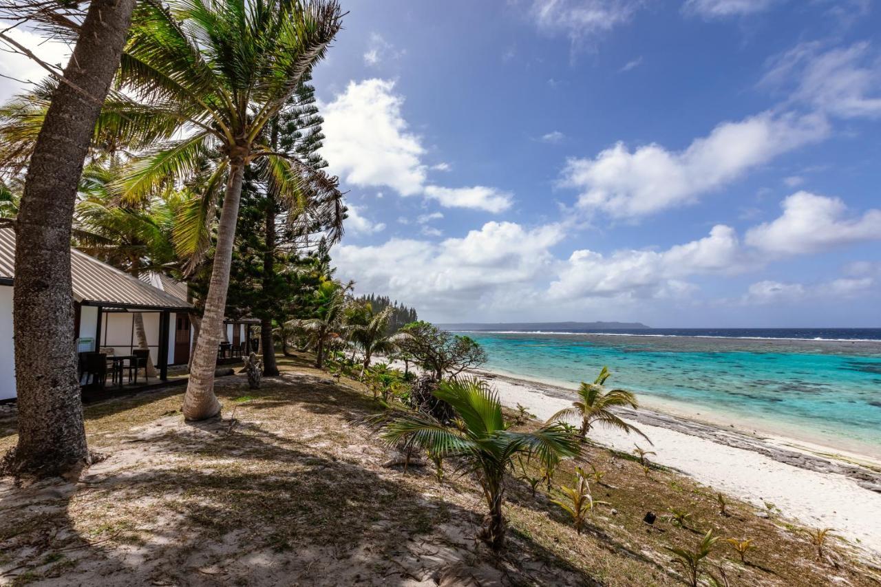 Hotel Nengone Village Mare Bagian luar foto