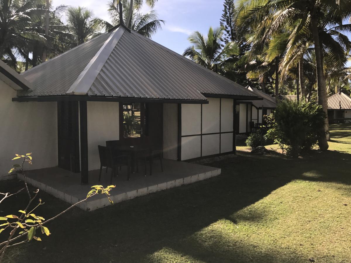 Hotel Nengone Village Mare Bagian luar foto